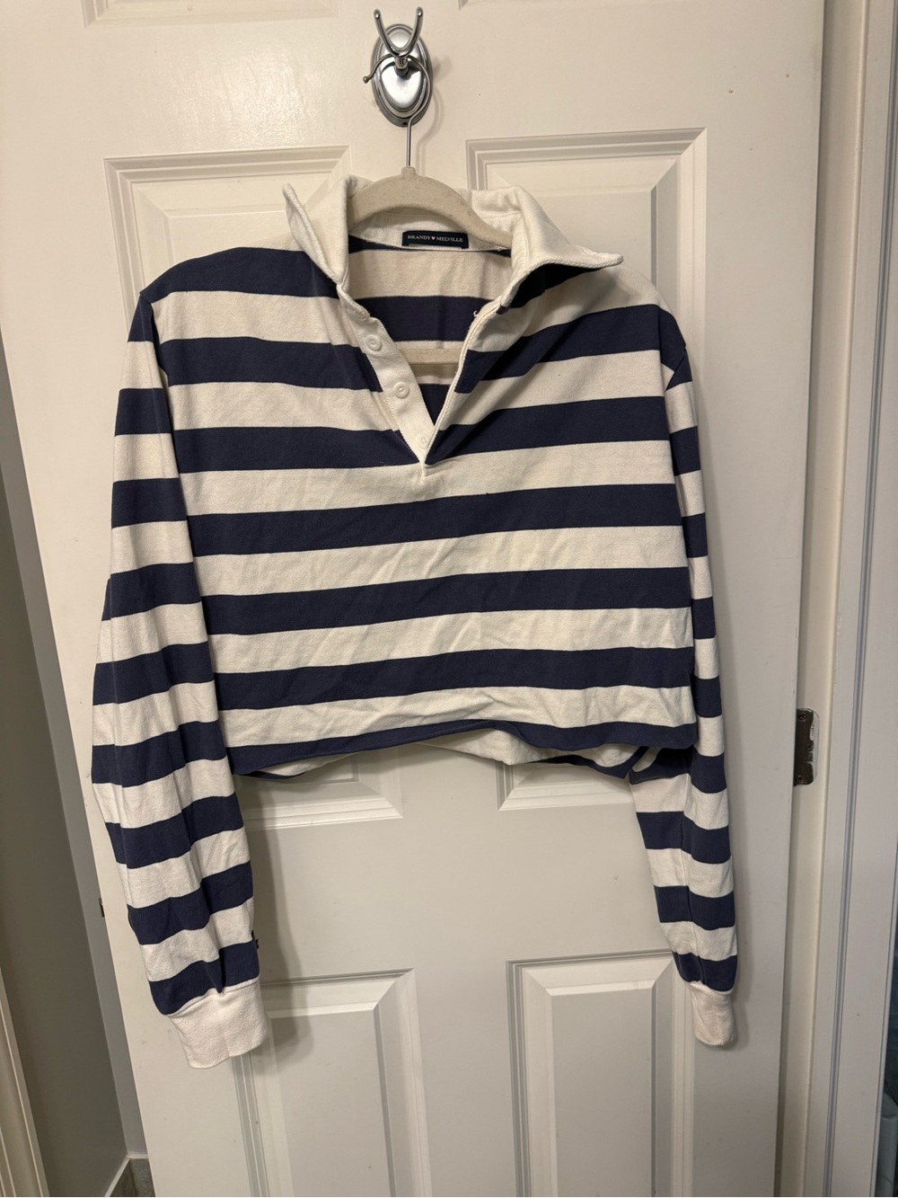 Brandy Melville Striped Cropped Sweater - Navy & White